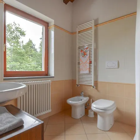 2 Bedroom Awesome In Сasa de vacaciones Camugnano